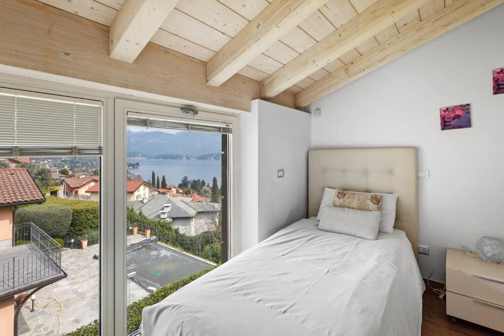 Residenza Simona Apartamento Mezzegra Exterior foto