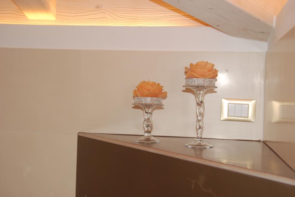 Residenza Simona Apartamento Mezzegra Quarto foto
