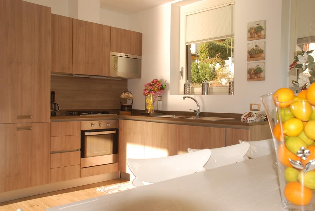 Residenza Simona Apartamento Mezzegra Quarto foto