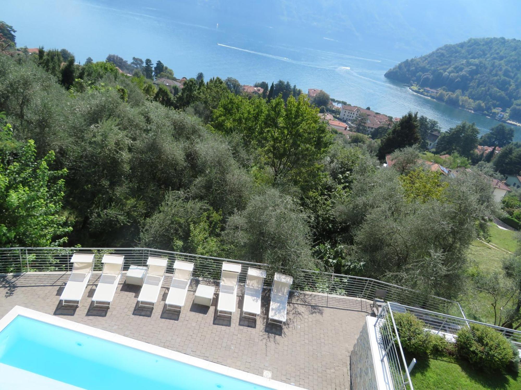 Residenza Simona Apartamento Mezzegra Exterior foto